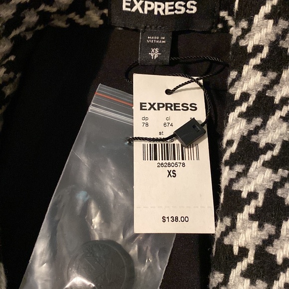 Express Houndstooth Frayed Trim Blazer, XS Petite - Picture 6 of 9